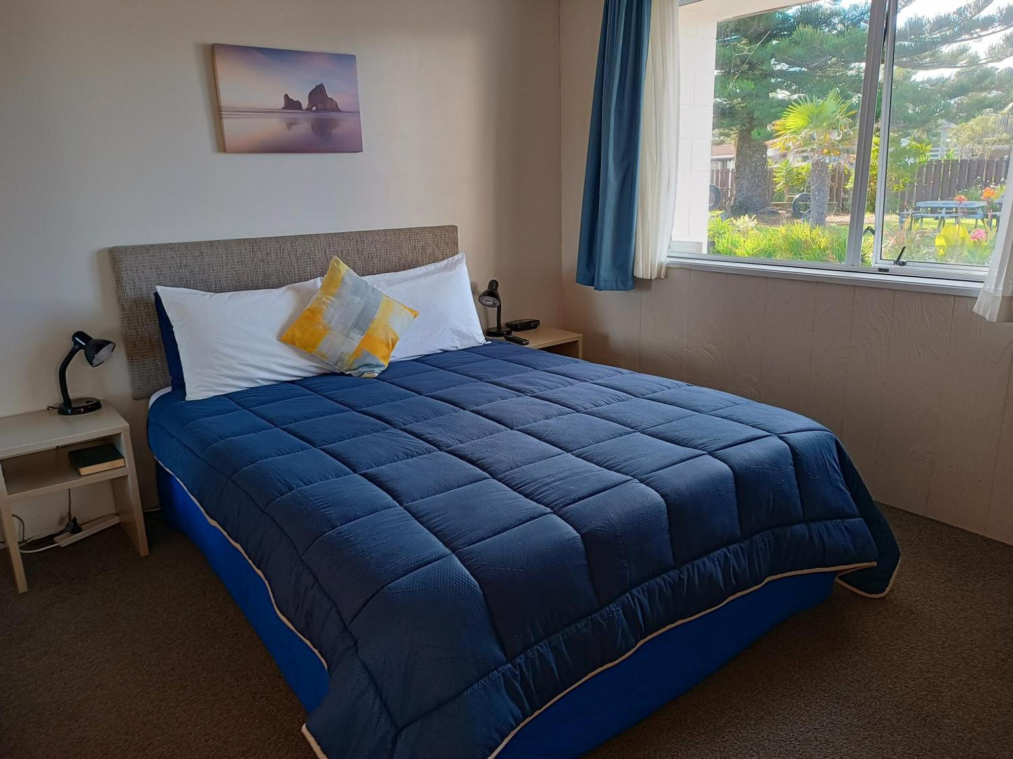 Beaches Motel Waihi Esterno foto