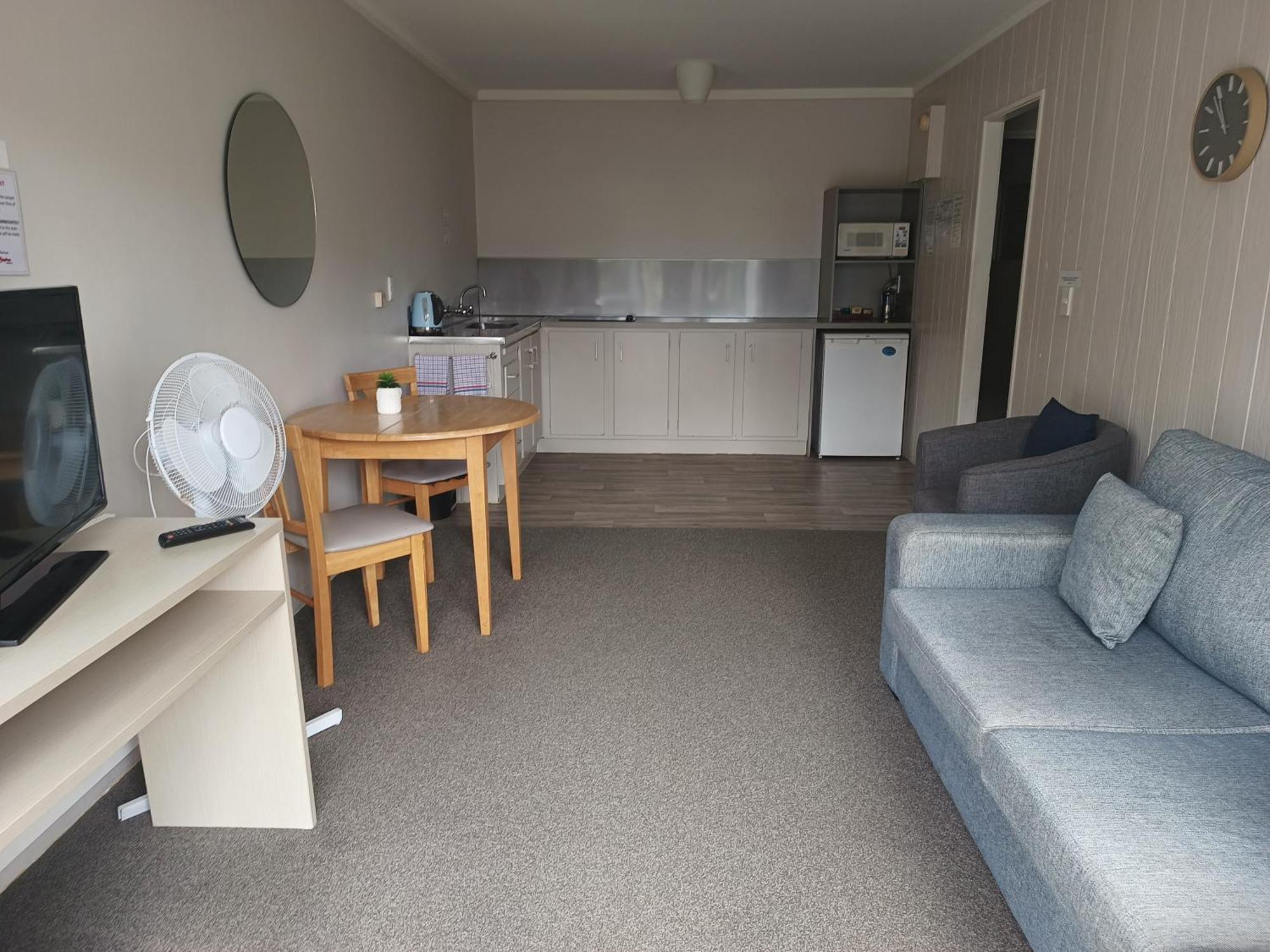 Beaches Motel Waihi Esterno foto