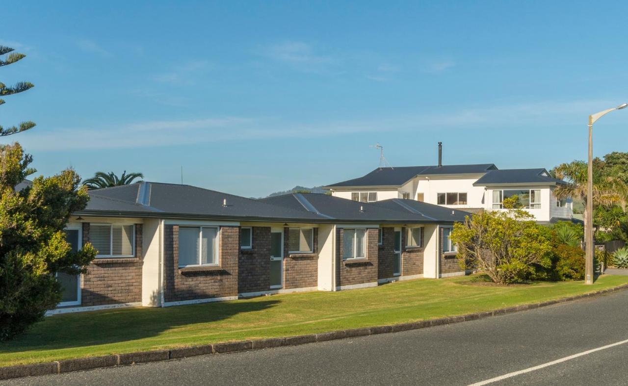 Beaches Motel Waihi Esterno foto
