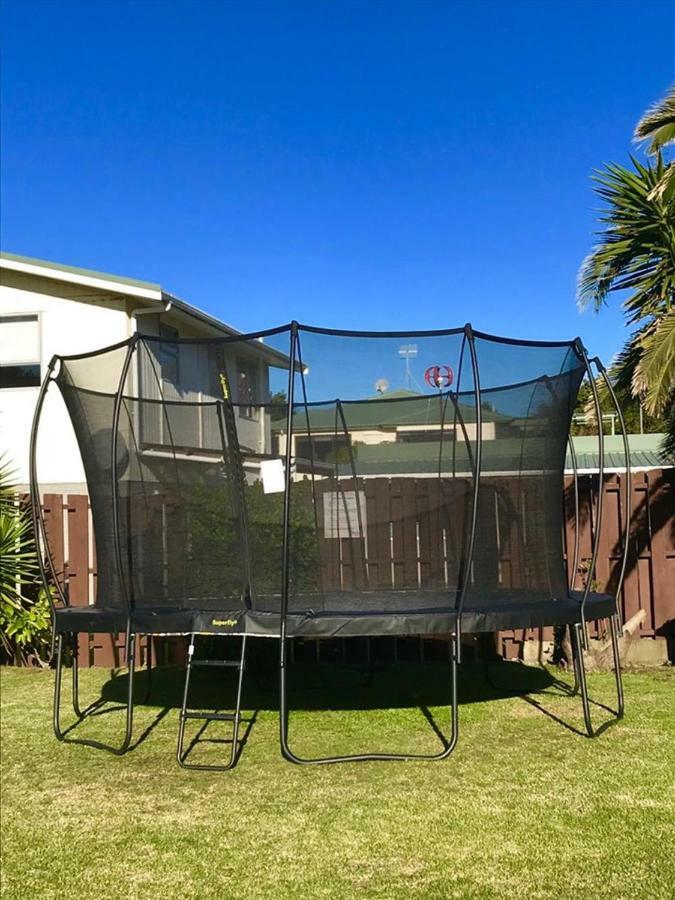 Beaches Motel Waihi Esterno foto