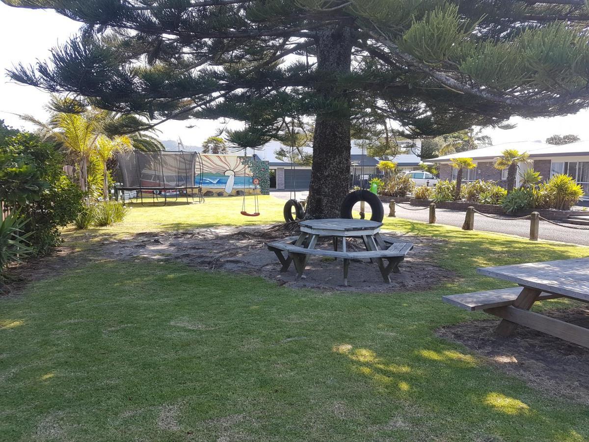 Beaches Motel Waihi Esterno foto