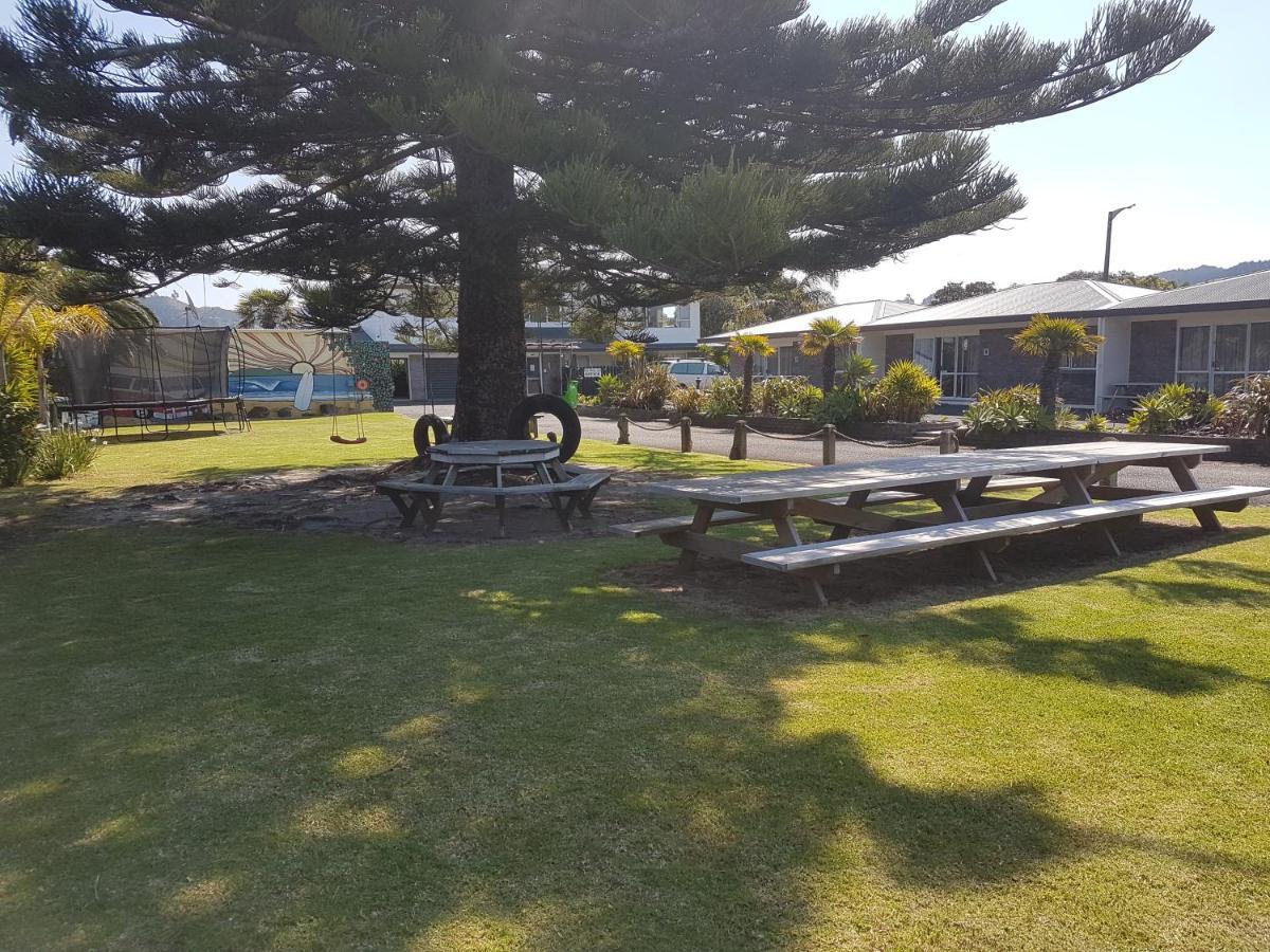Beaches Motel Waihi Esterno foto