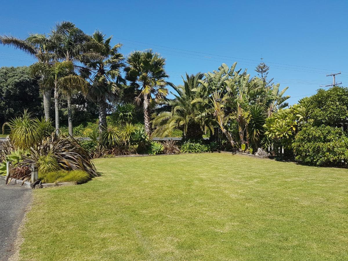 Beaches Motel Waihi Esterno foto