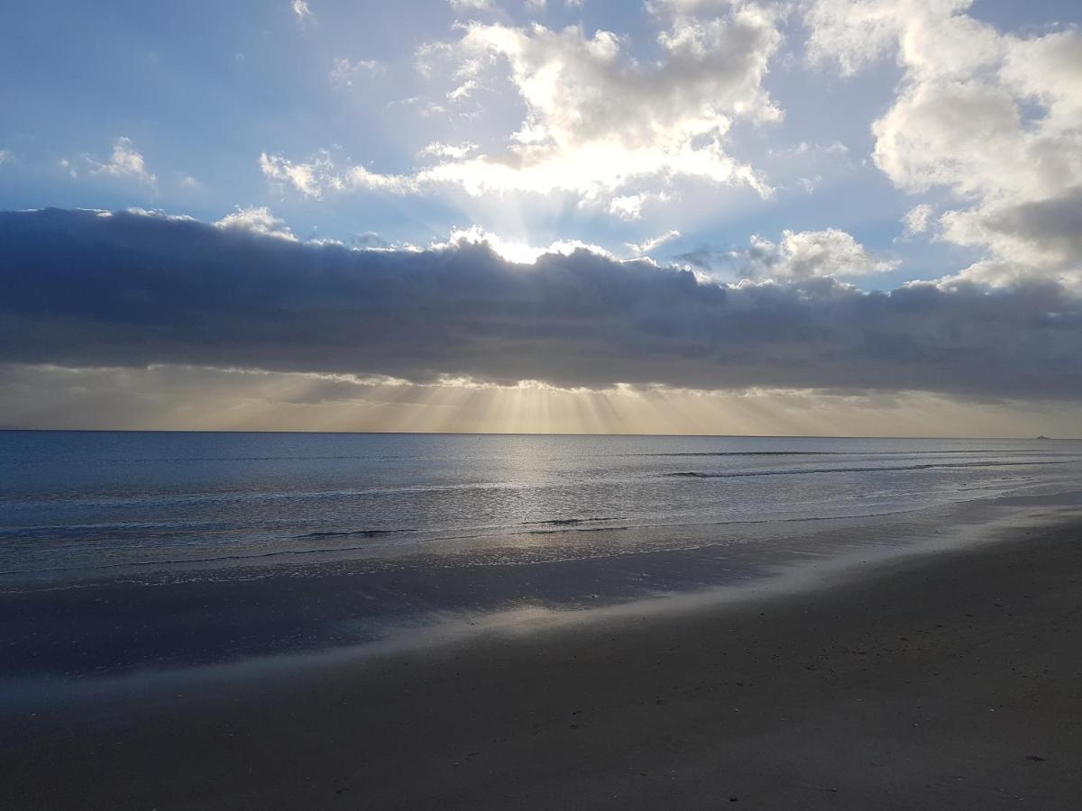 Beaches Motel Waihi Esterno foto